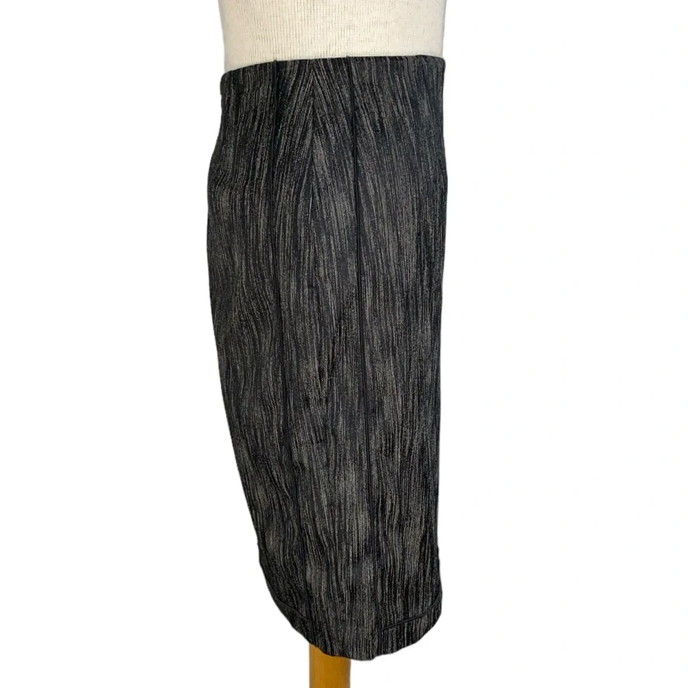 Worth 2 Gray and Black Pencil Skirt